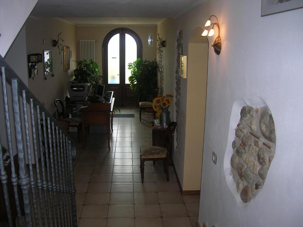 Agriturismo Colombarola Sona Eksteriør billede