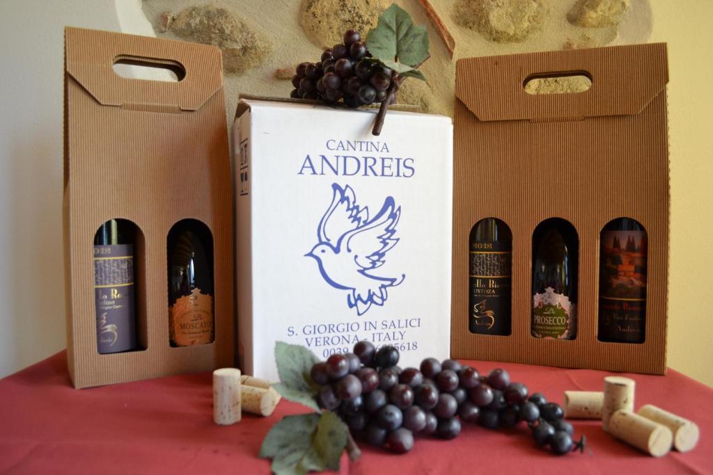 Agriturismo Colombarola Sona Eksteriør billede
