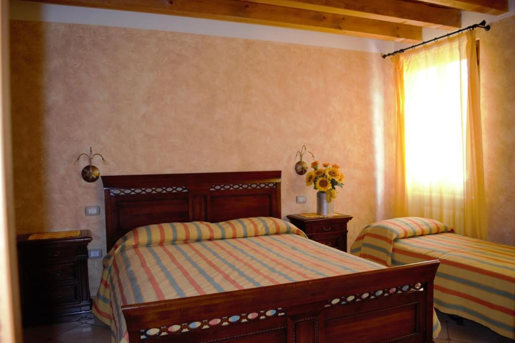 Agriturismo Colombarola Sona Værelse billede